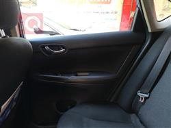 نیسان سێنترا